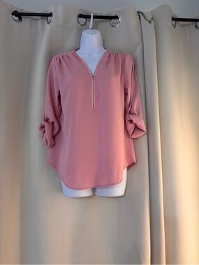 Women’s Rose Pink Zip-Front V-Neck Blouse